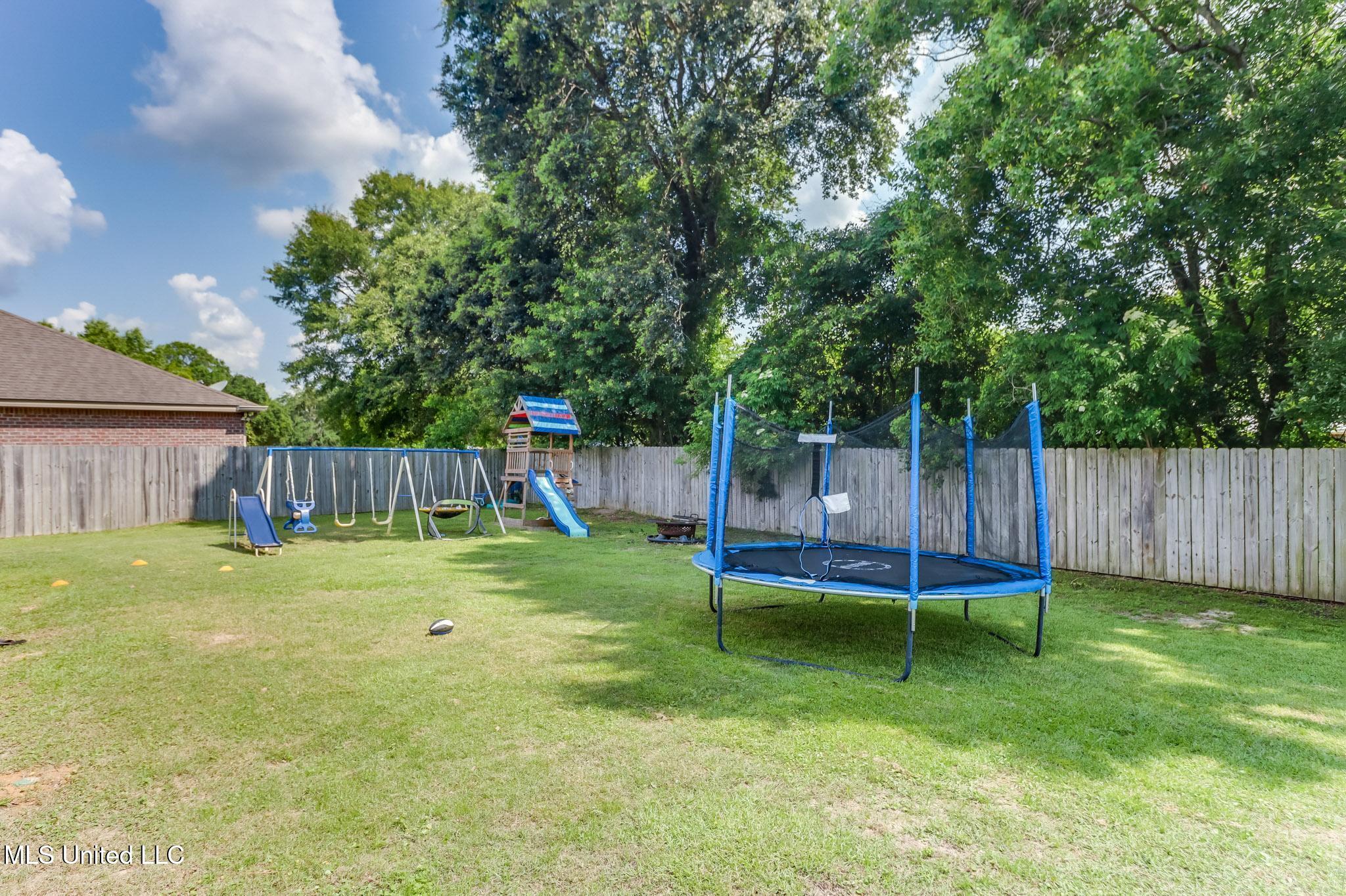 6026 Red Gate Drive, Long Beach, Mississippi image 31