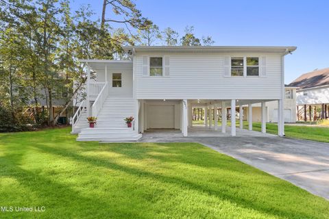 Homes For Sale - 6071 Comanche Street<br/> Kiln, MS 39556