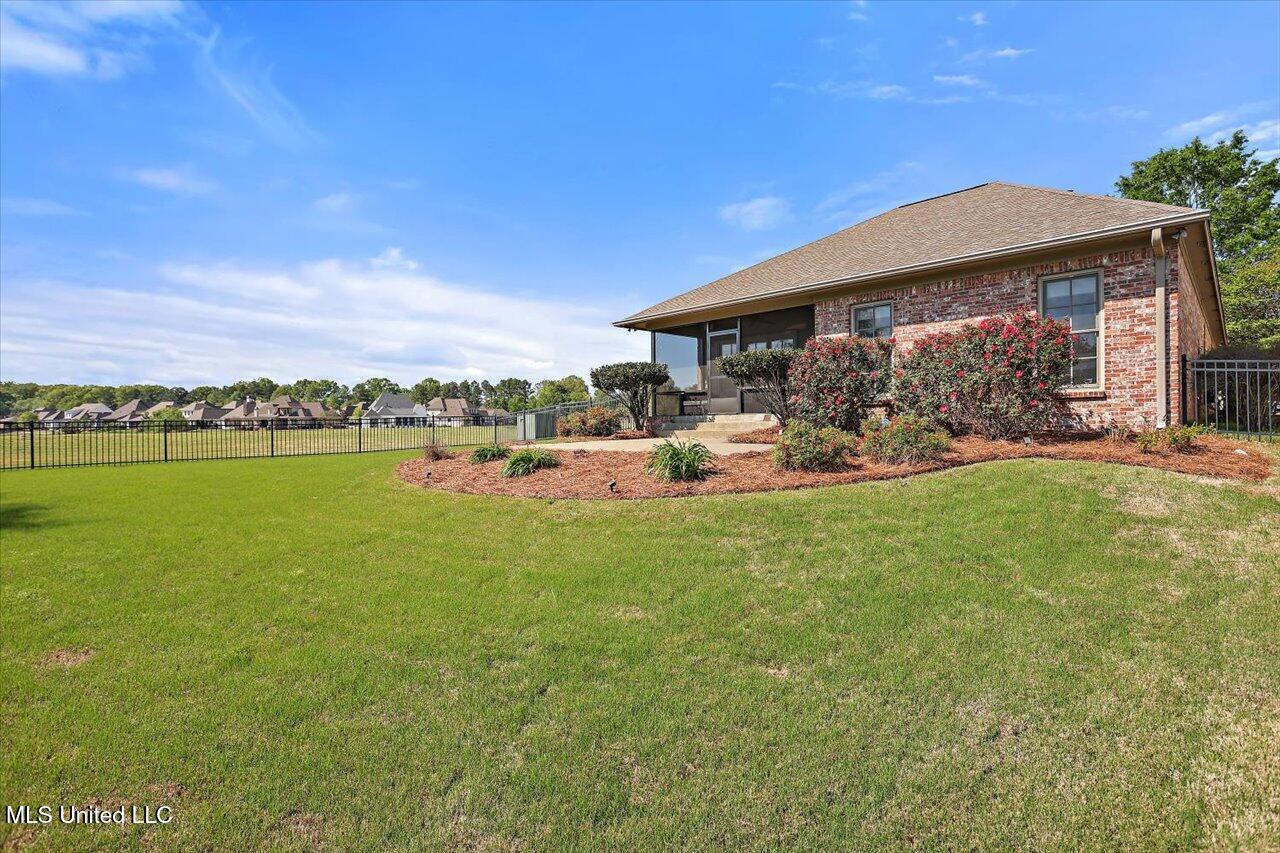 101 Vinings Drive, Madison, Mississippi image 33
