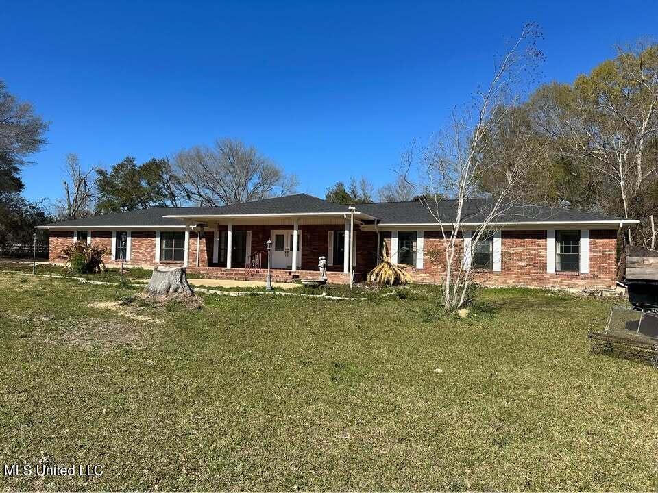 5601 Belle Vale Drive, Vancleave, Mississippi image 2