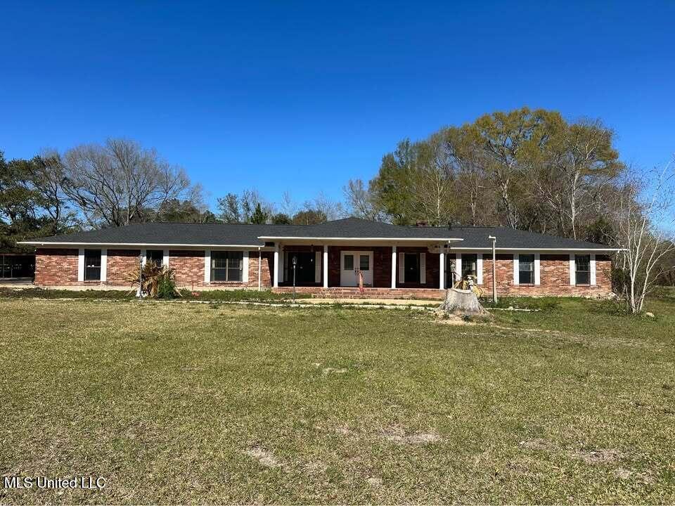 5601 Belle Vale Drive, Vancleave, Mississippi image 1