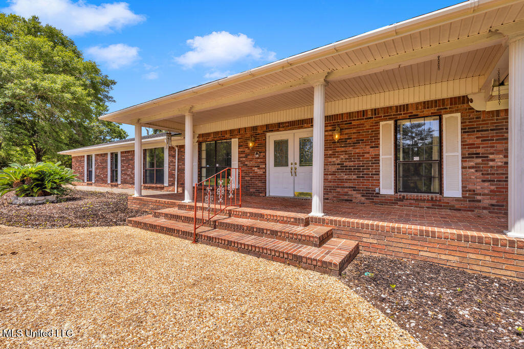 5601 Belle Vale Drive, Vancleave, Mississippi image 7