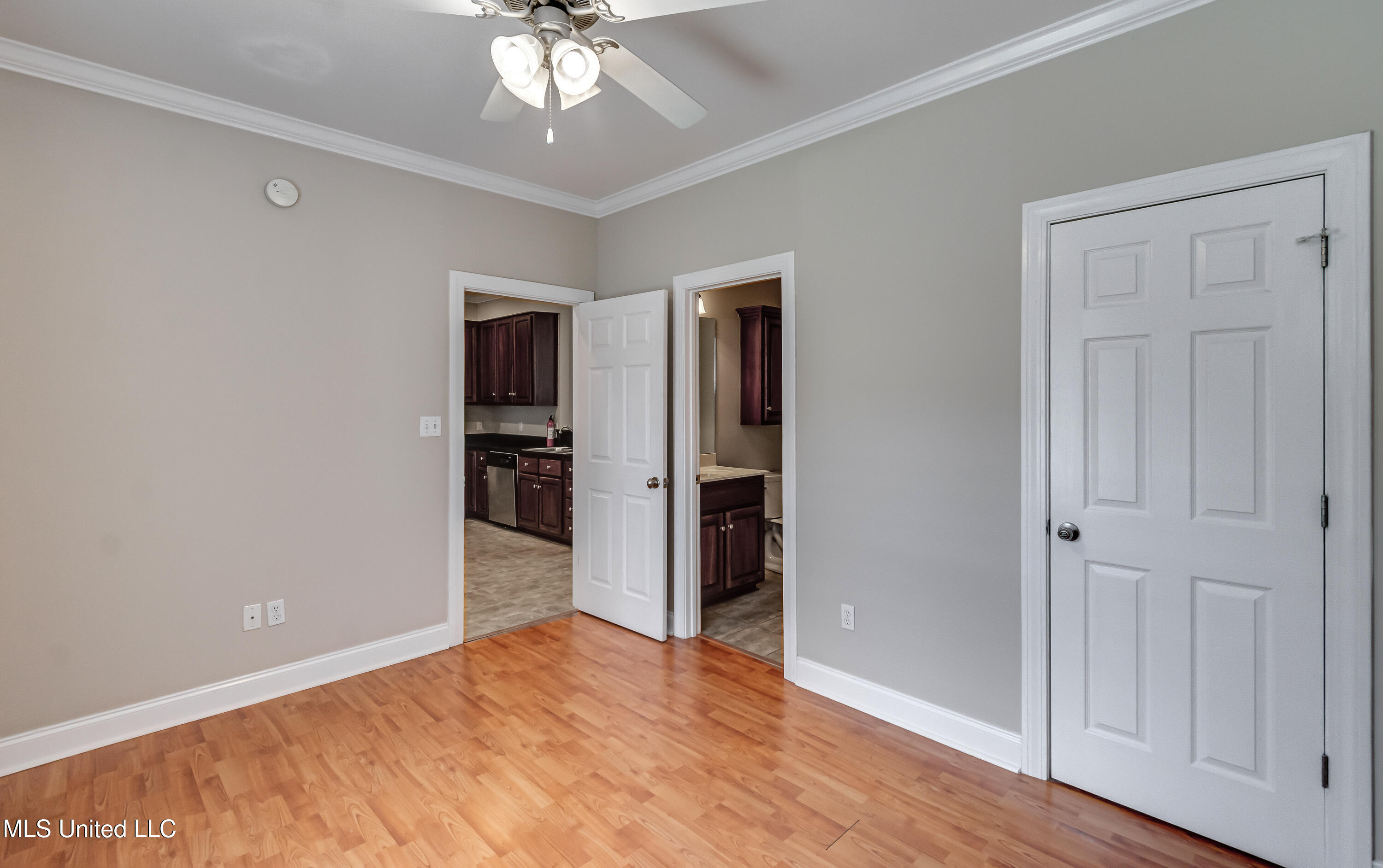 Oxford, Mississippi 38655, United States, 3 Bedrooms Bedrooms, ,4 BathroomsBathrooms,Residential,Active,175350