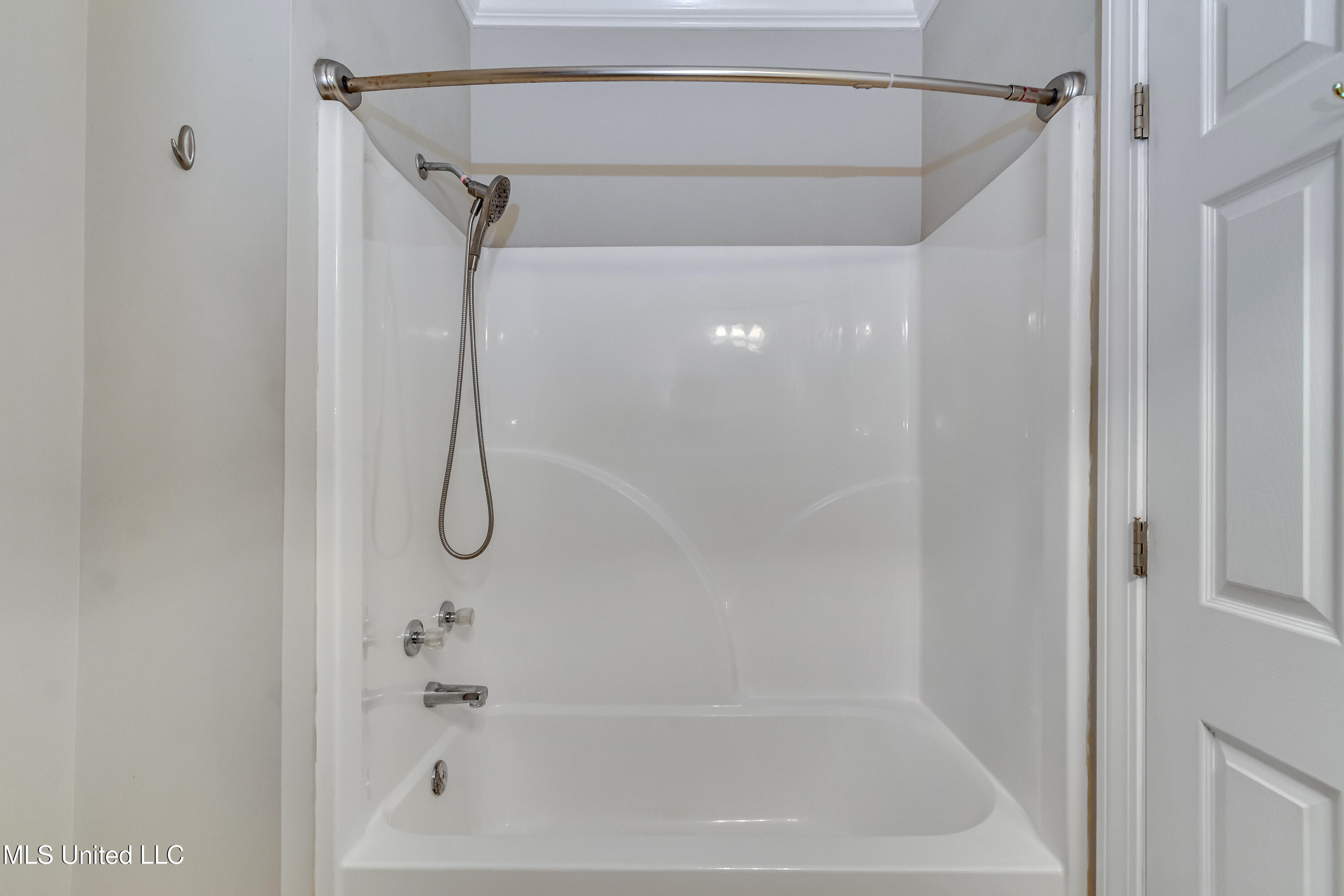 Oxford, Mississippi 38655, United States, 3 Bedrooms Bedrooms, ,4 BathroomsBathrooms,Residential,Active,175350