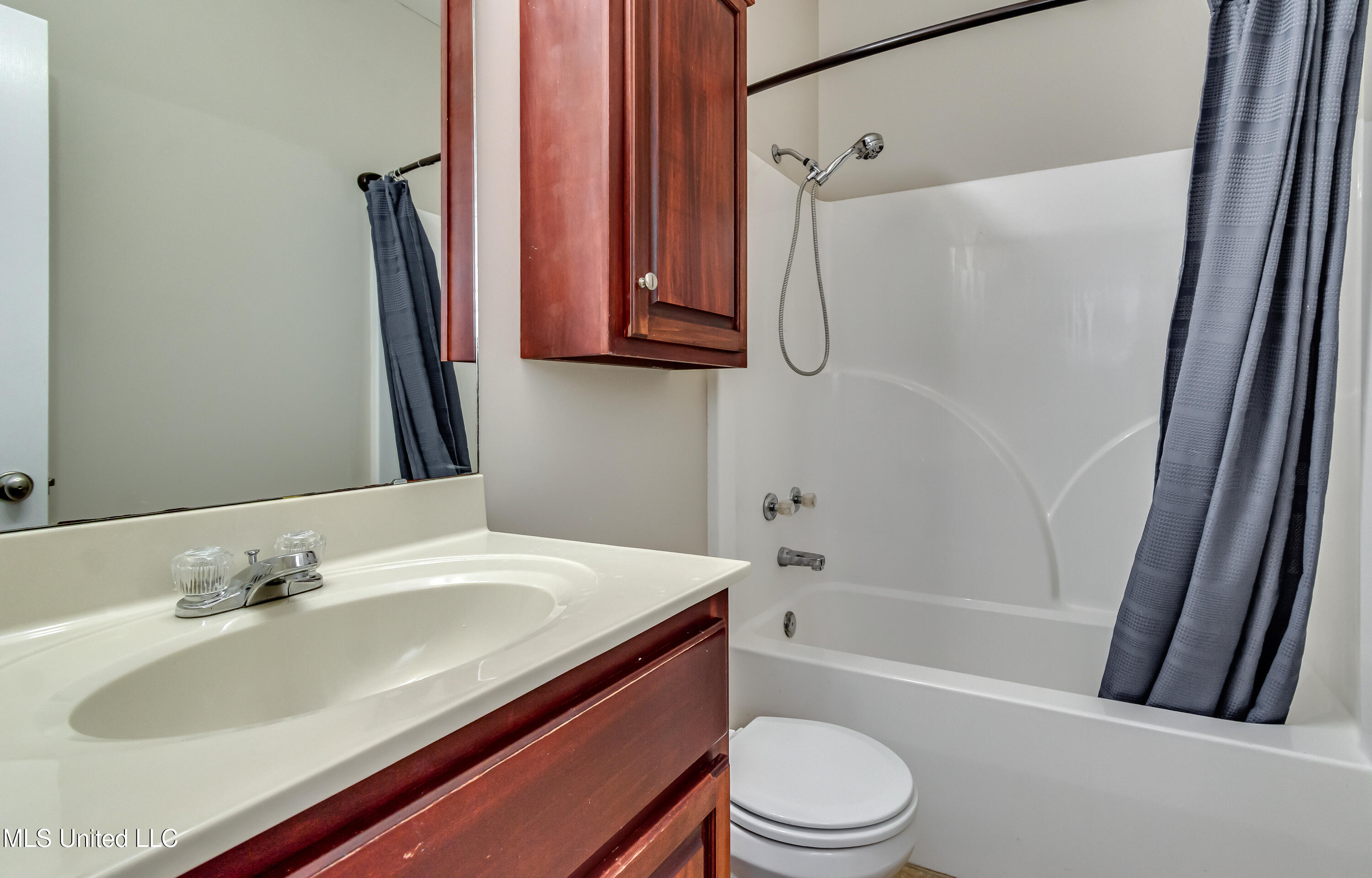 Oxford, Mississippi 38655, United States, 3 Bedrooms Bedrooms, ,4 BathroomsBathrooms,Residential,Active,175350