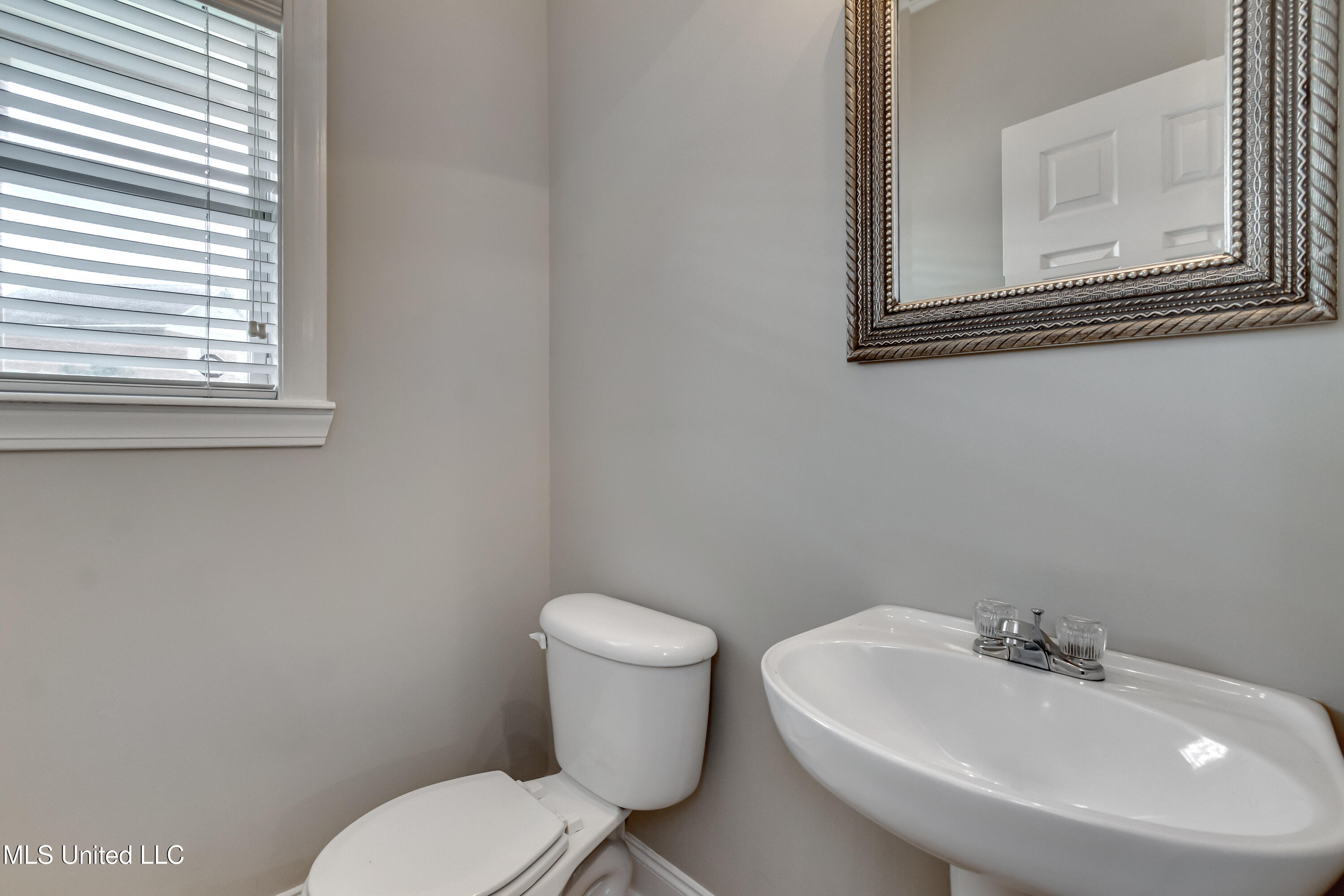 Oxford, Mississippi 38655, United States, 3 Bedrooms Bedrooms, ,4 BathroomsBathrooms,Residential,Active,175350