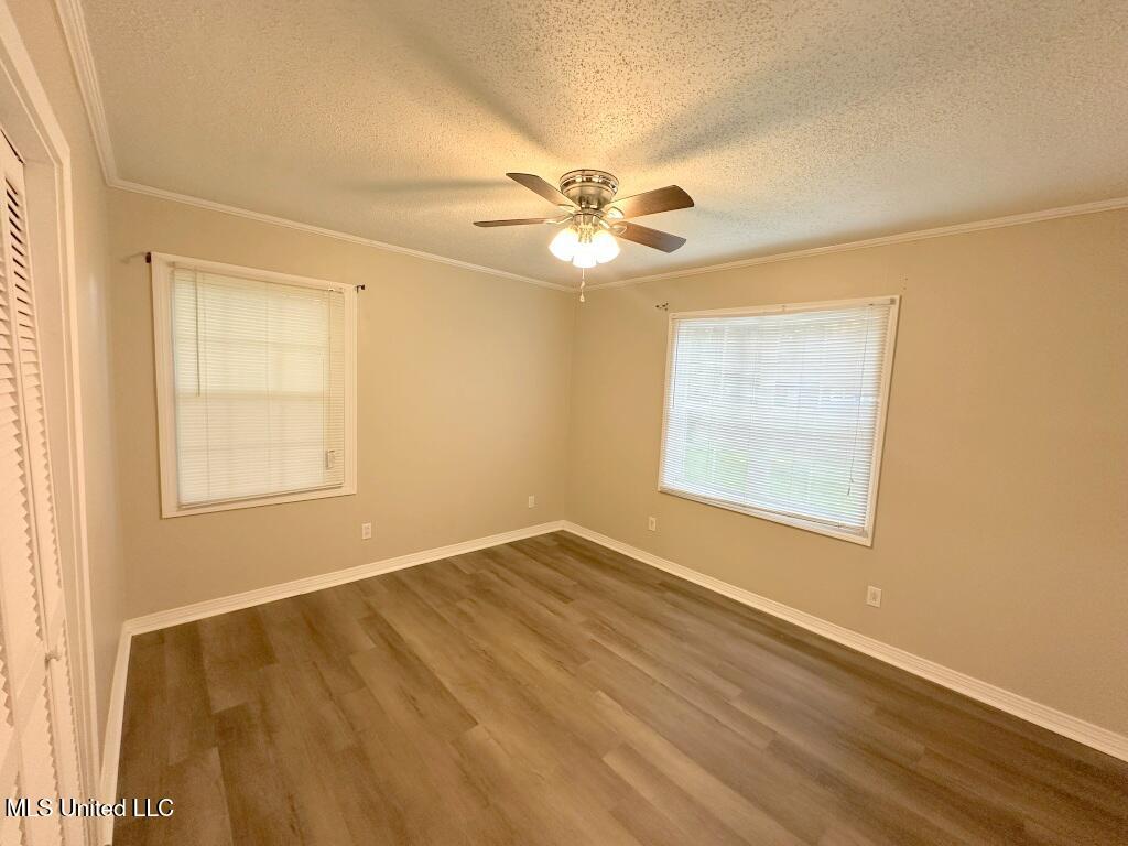5448 Crepe Myrtle Drive, Jackson, Mississippi image 10