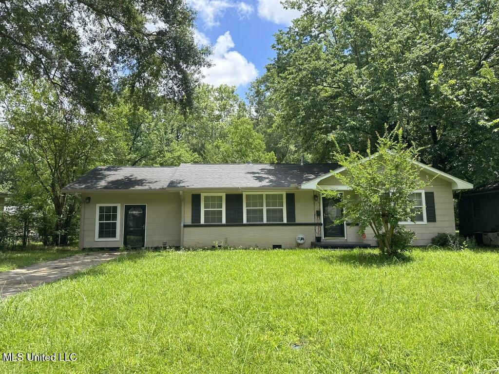 5448 Crepe Myrtle Drive, Jackson, Mississippi image 1