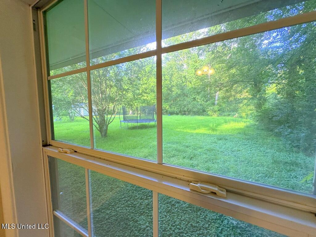 5448 Crepe Myrtle Drive, Jackson, Mississippi image 16