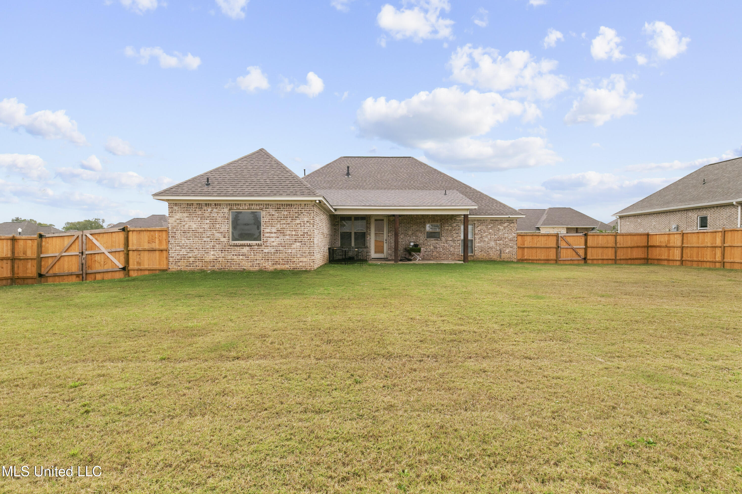 962 Glenwild Circle, Canton, Mississippi image 35