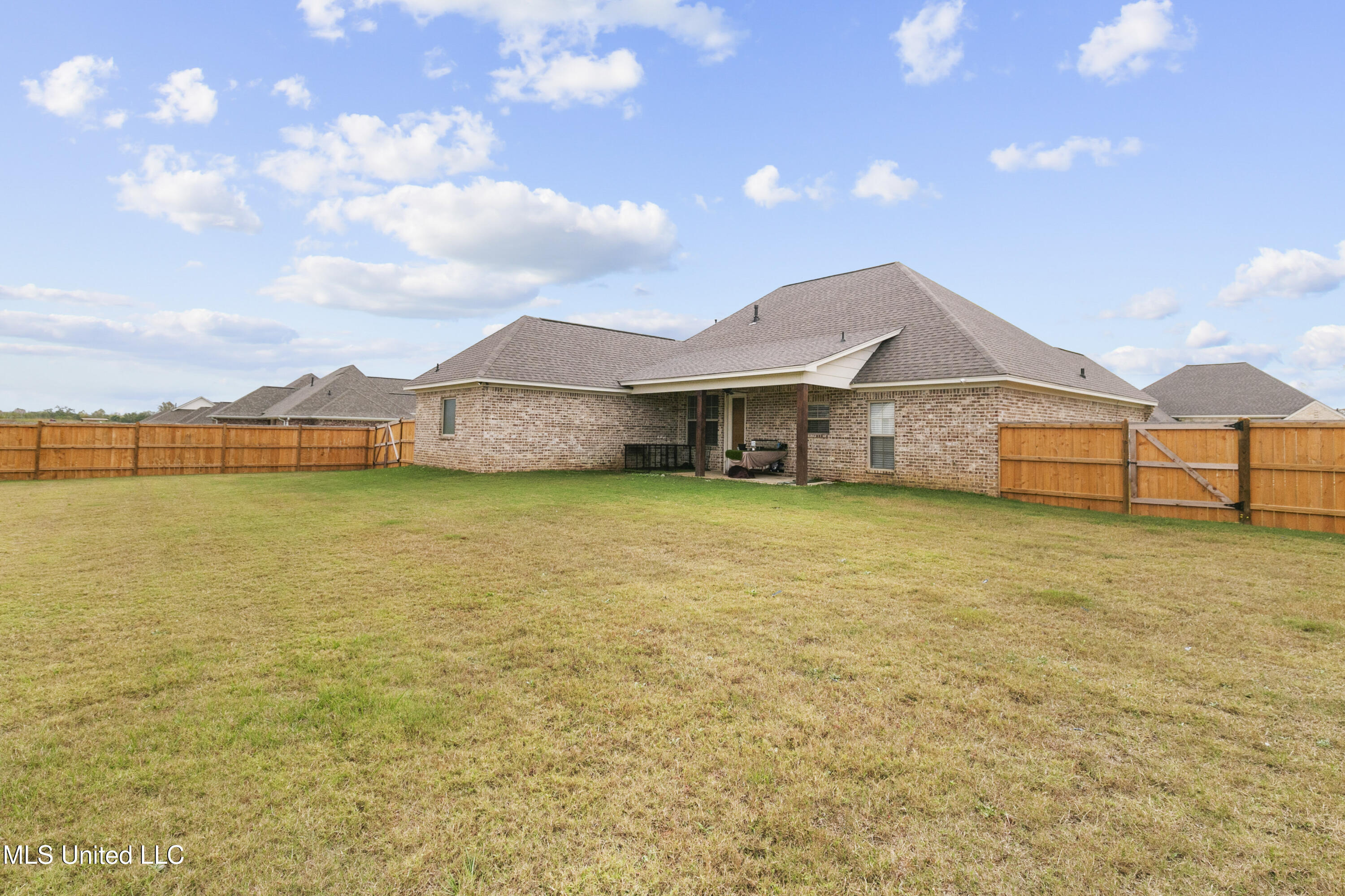 962 Glenwild Circle, Canton, Mississippi image 34