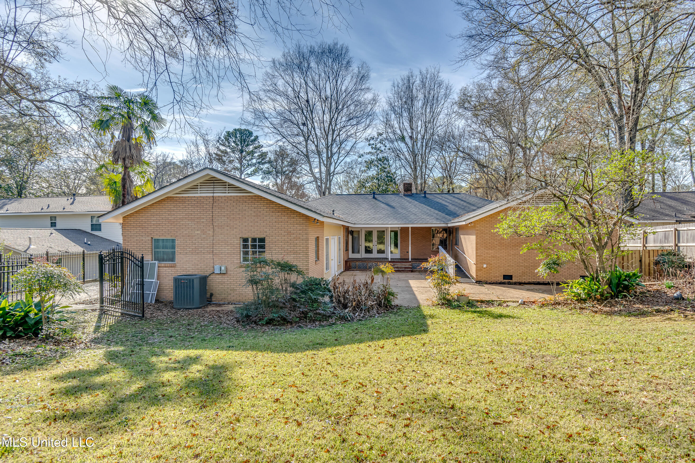 930 Buckley Drive, Jackson, Mississippi image 32