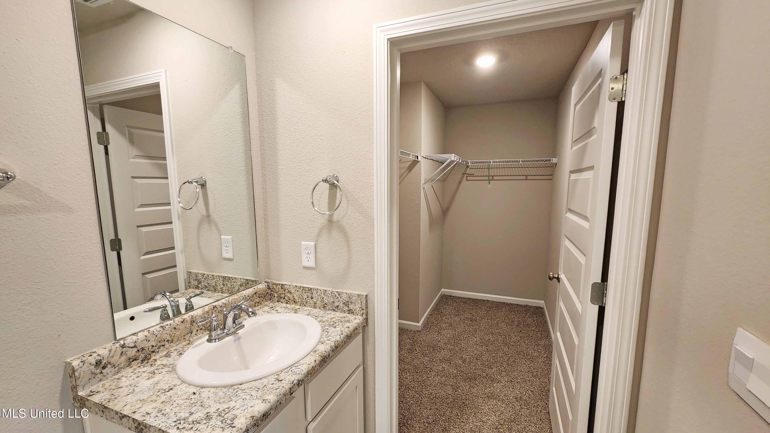 120 Cedar Ridge Blvd Boulevard, Pearl, Mississippi image 8