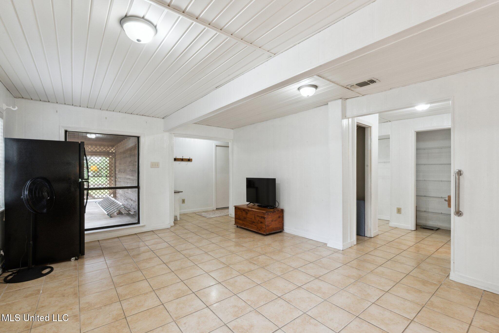 112 Dogwood Lane, Pass Christian, Mississippi image 12