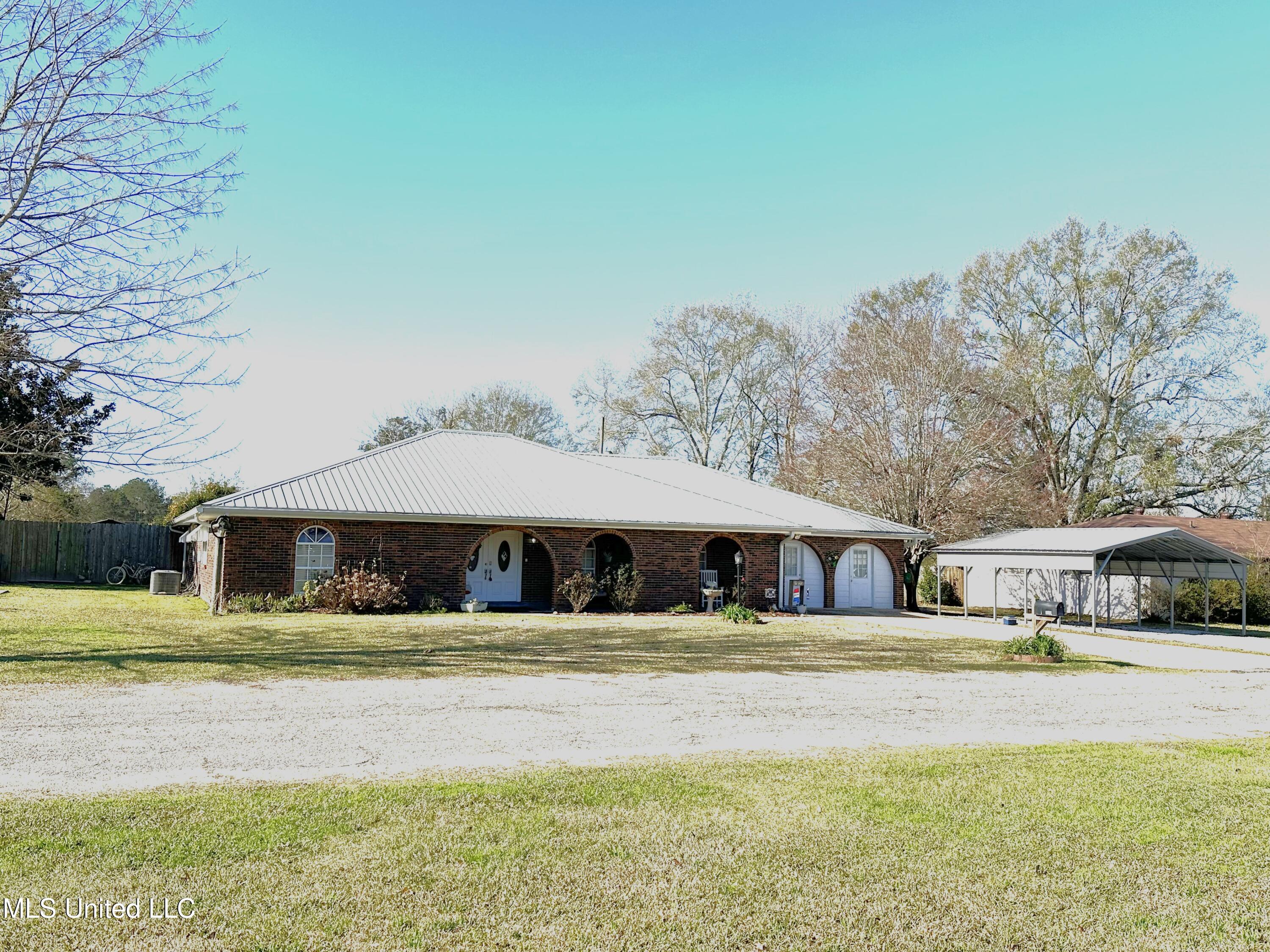 206 Cedar Street, Poplarville, Mississippi image 2