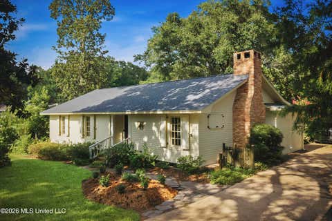 Homes For Sale - 414 Pershing Avenue<br/> Ocean Springs, MS 39564