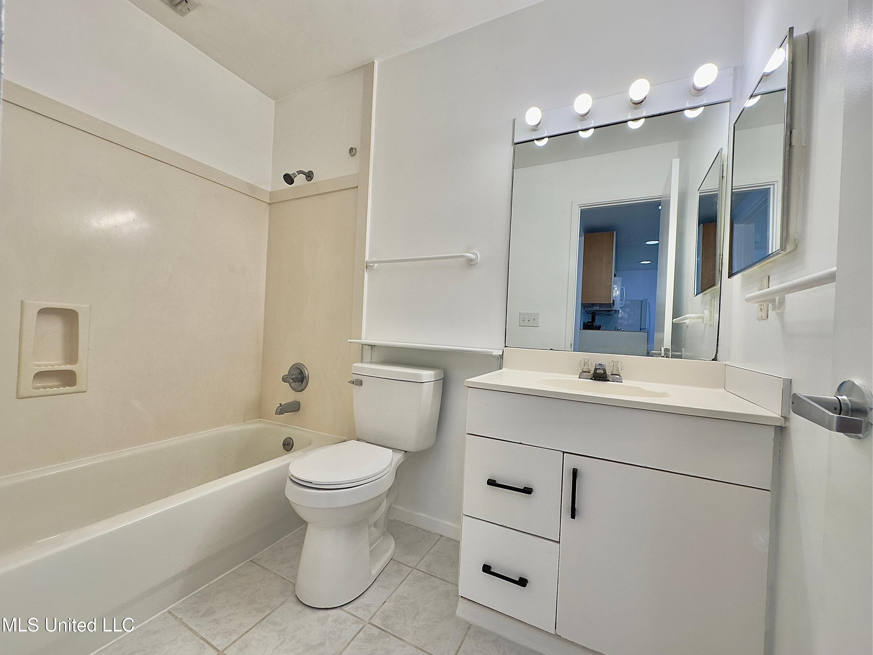 828 Oakleigh Avenue #7, Gulfport, Mississippi image 14