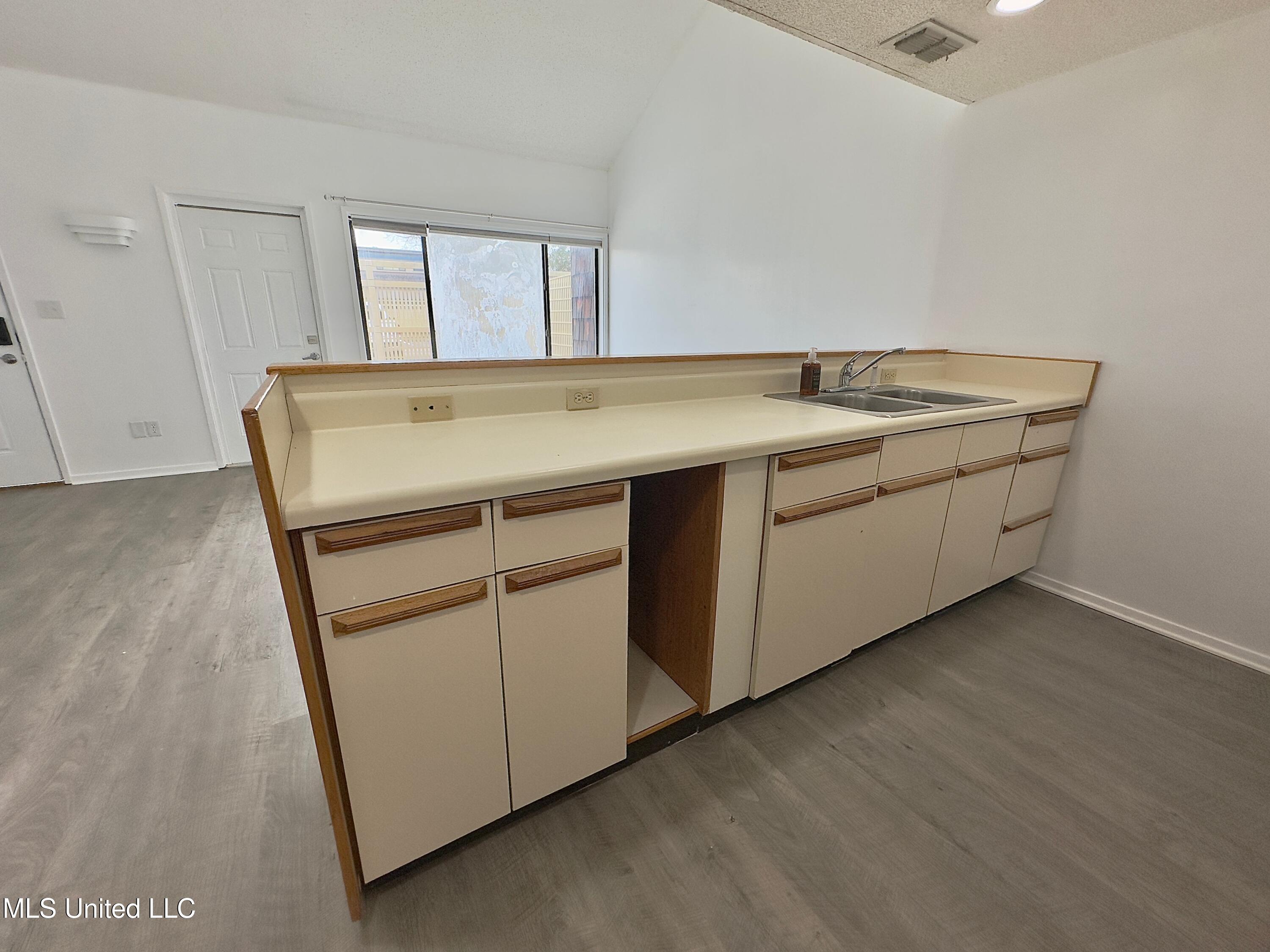 828 Oakleigh Avenue #7, Gulfport, Mississippi image 10