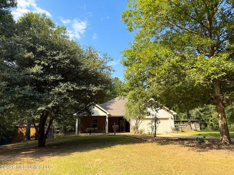 Homes For Sale - 1108 Eric Price Road<br/> Tylertown, MS 39667