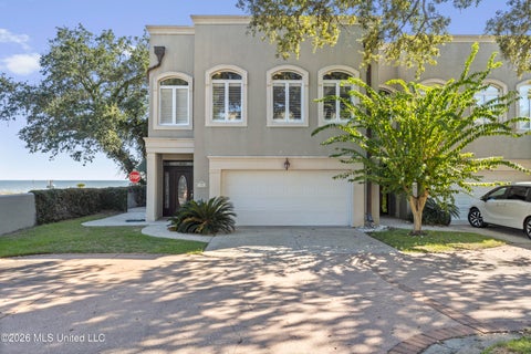 Condo For Sale - 1478 Beach Boulevard<br/> Biloxi, MS 39530