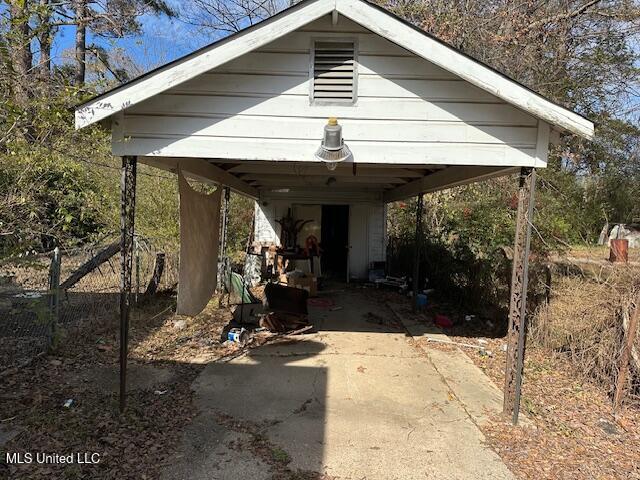 394 Wilshire Avenue, Jackson, Mississippi image 2