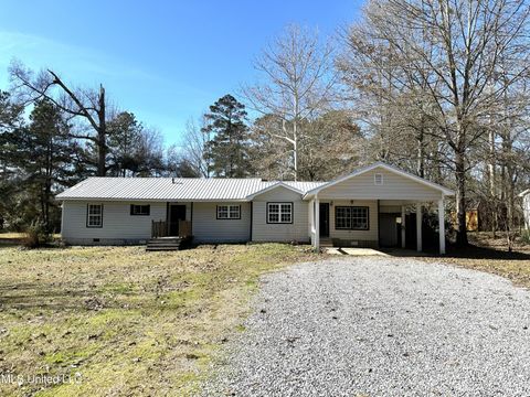 Homes For Sale - 607 Hillsboro Street<br/> Forest, MS 39074