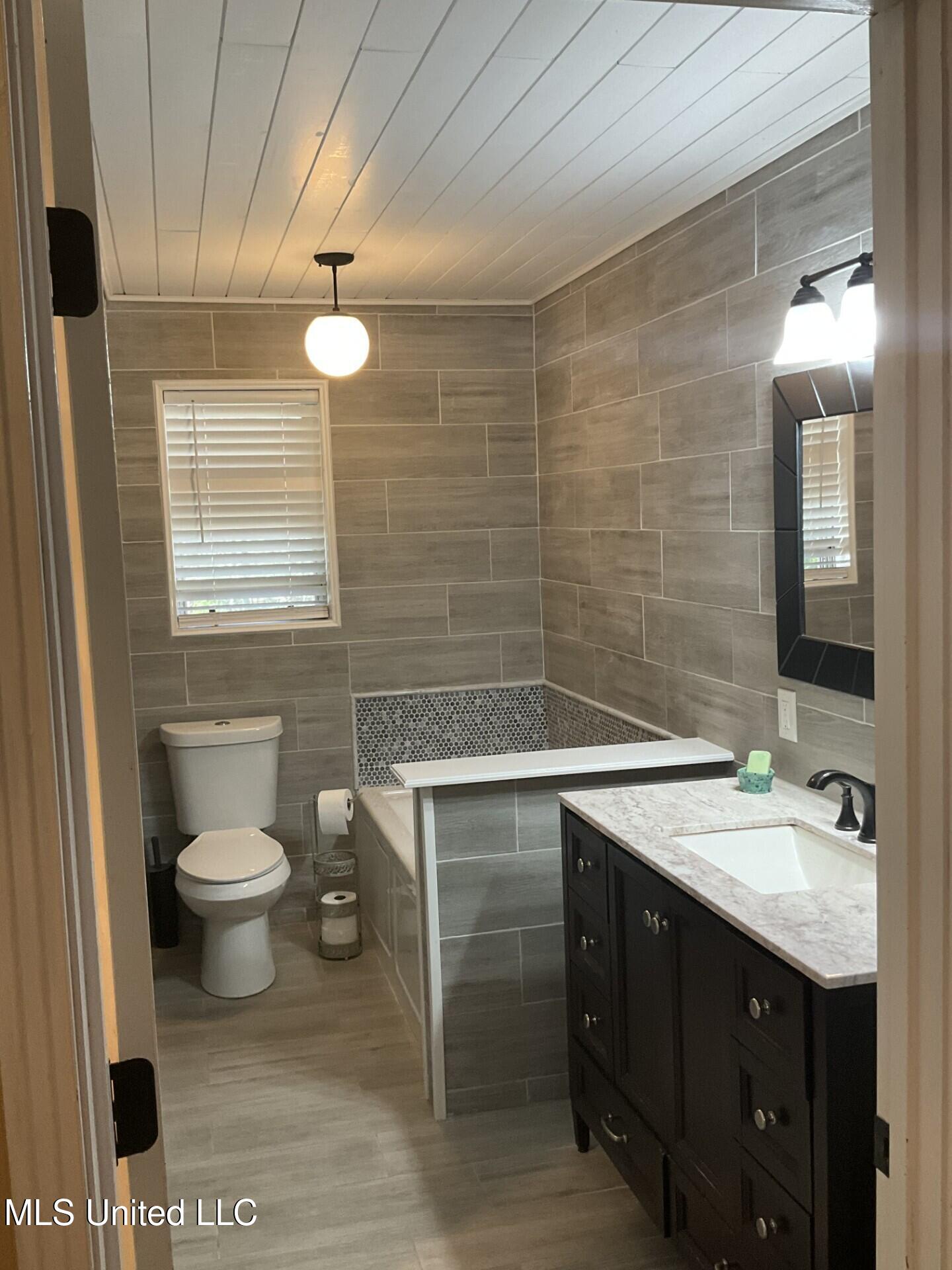 6776 Whippoorwill Road, Olive Branch, Mississippi image 17