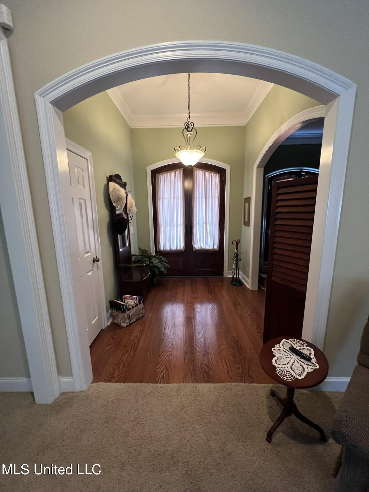 308 Barrington Cove, Byram, Mississippi image 4