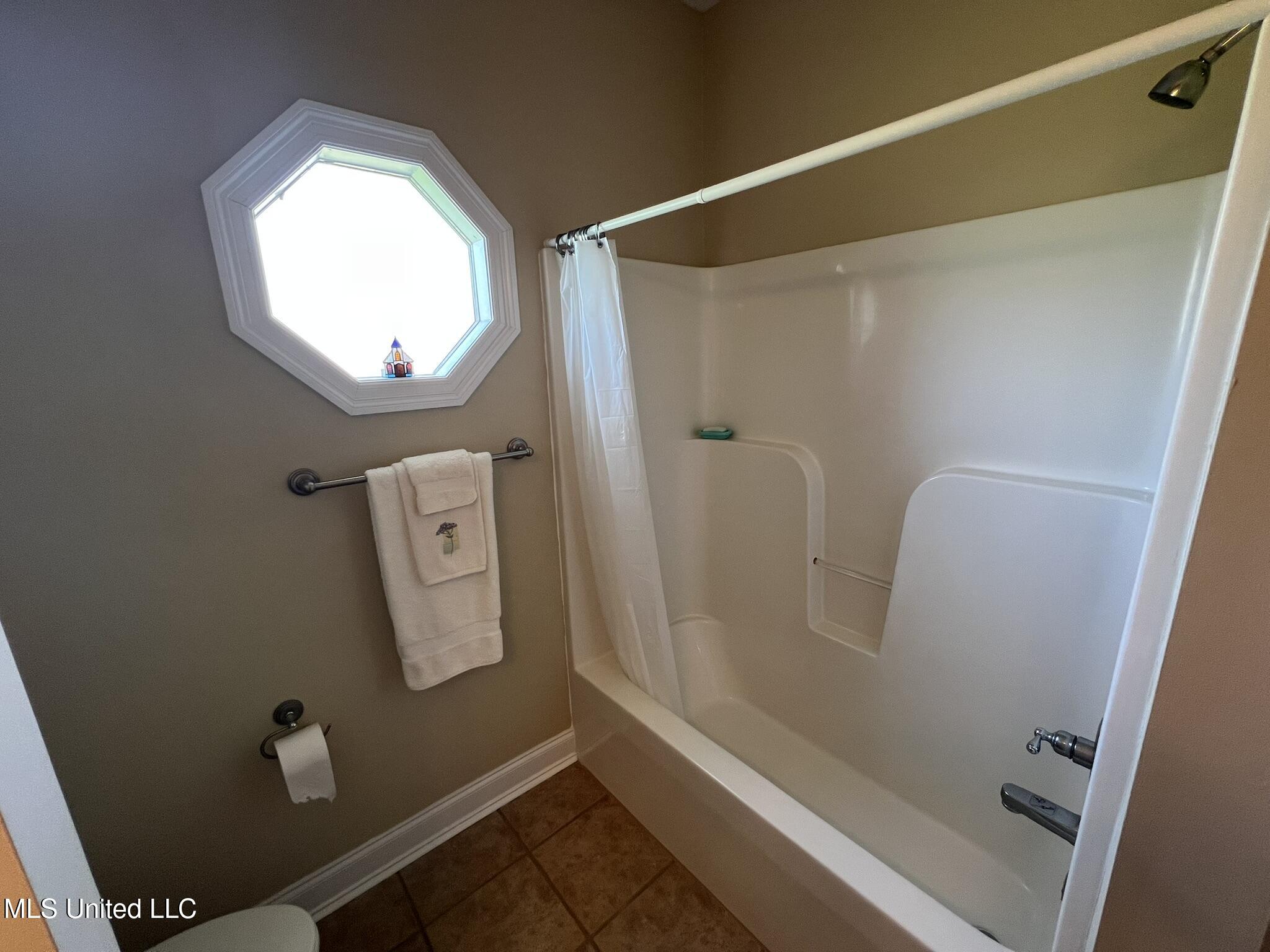 308 Barrington Cove, Byram, Mississippi image 20