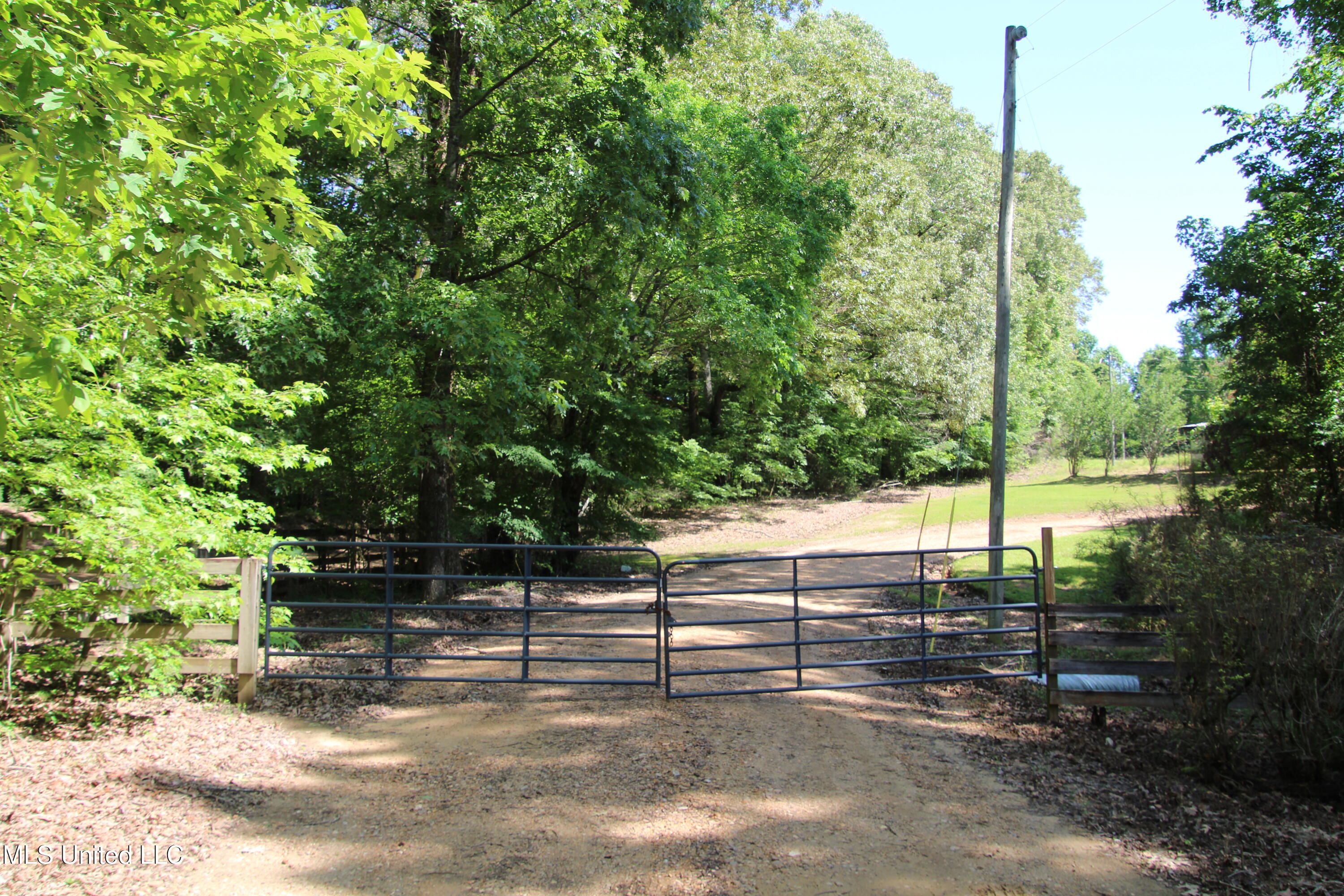 2936 Smith Rd Road, Yazoo City, Mississippi image 2