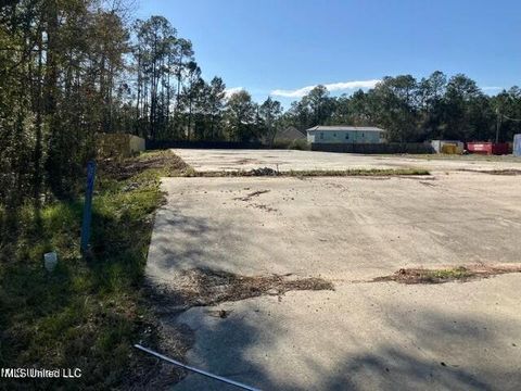 Vacant Land For Sale - 2225 Kiln Waveland Cutoff Road<br/> Hancock County, Waveland, MS 39576