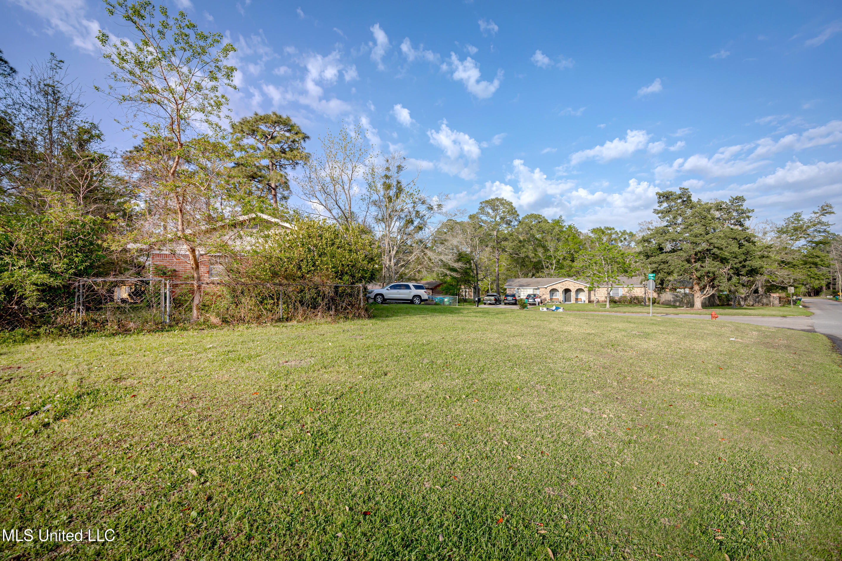 2401 Oxford Drive, Gautier, Mississippi image 35
