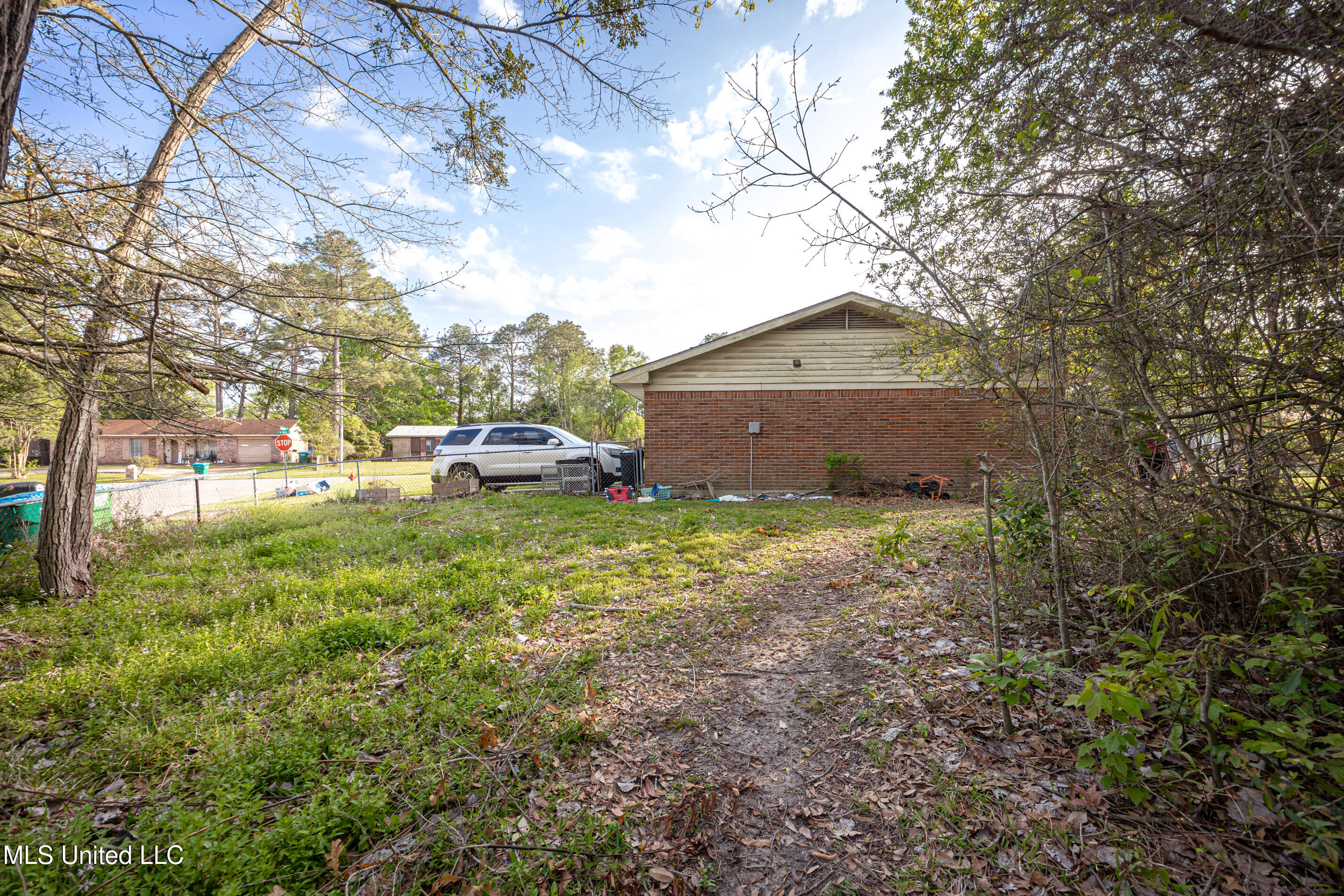 2401 Oxford Drive, Gautier, Mississippi image 28
