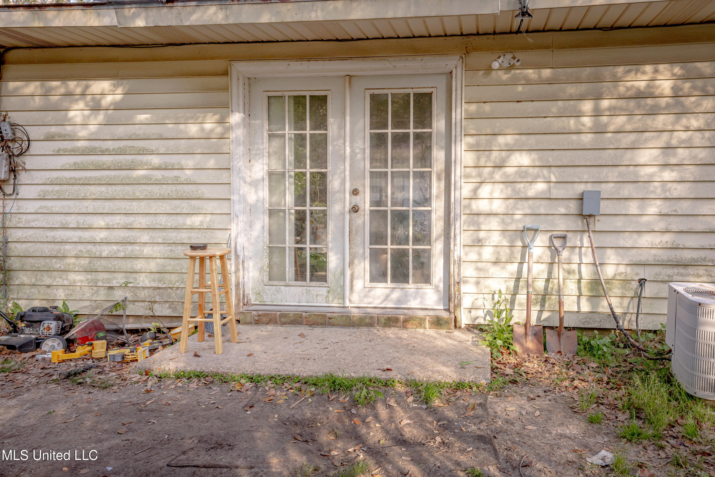 2401 Oxford Drive, Gautier, Mississippi image 23