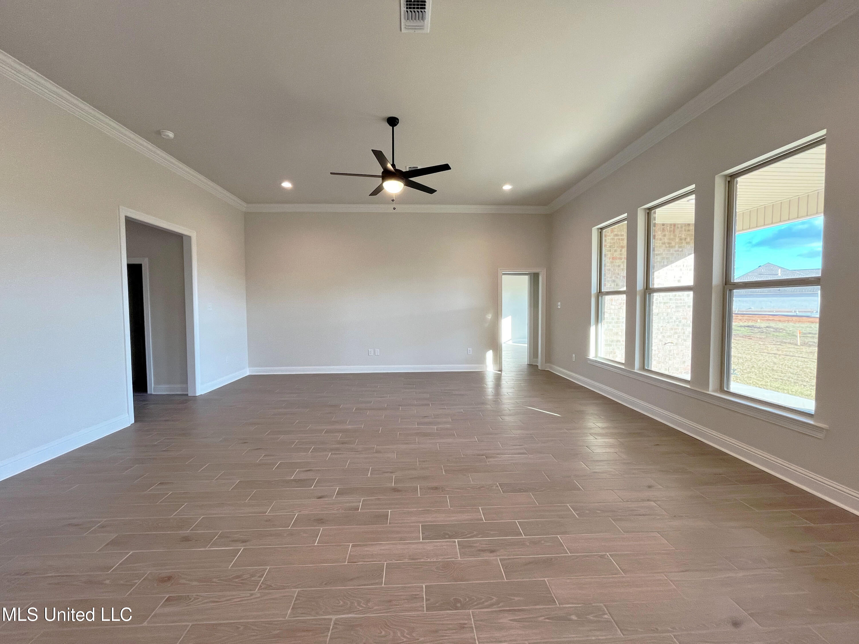 14310 Swan Ridge Circle, Gulfport, Mississippi image 6