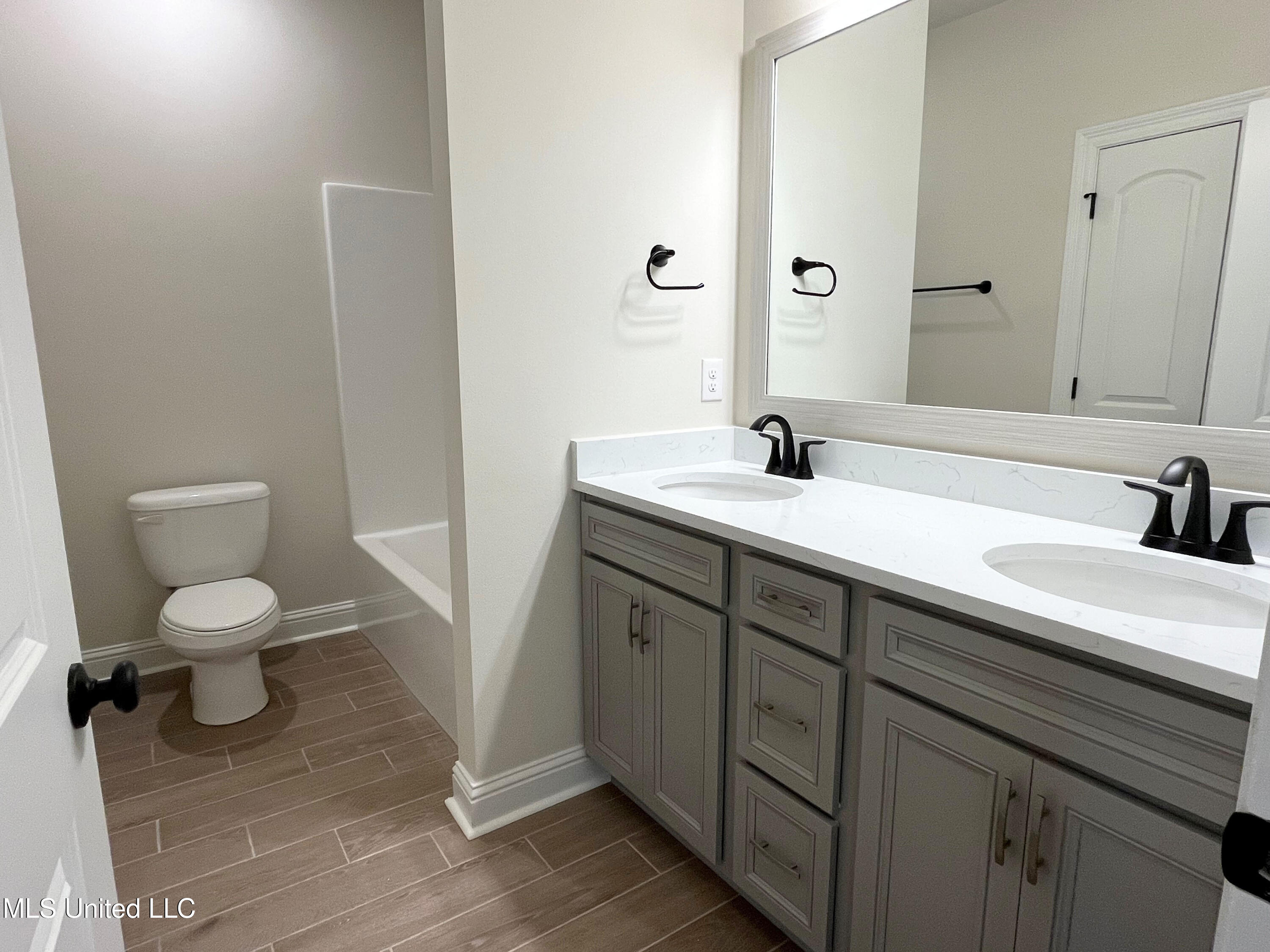 14310 Swan Ridge Circle, Gulfport, Mississippi image 14