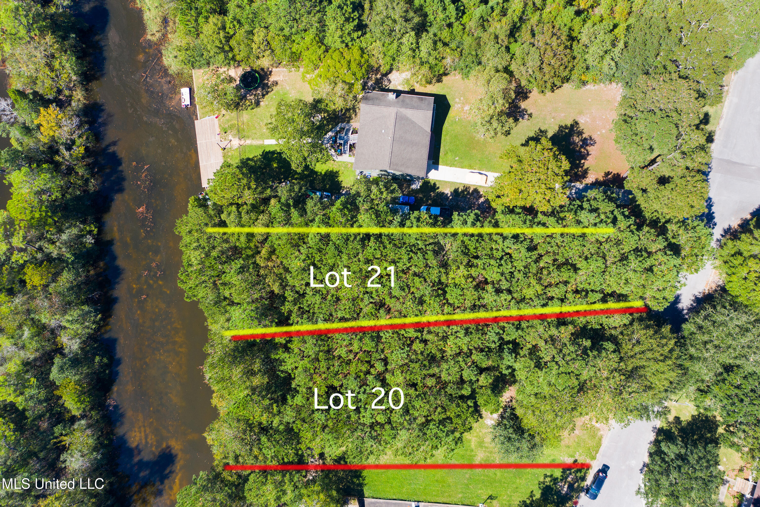 Creek Drive, Gulfport, Mississippi image 7