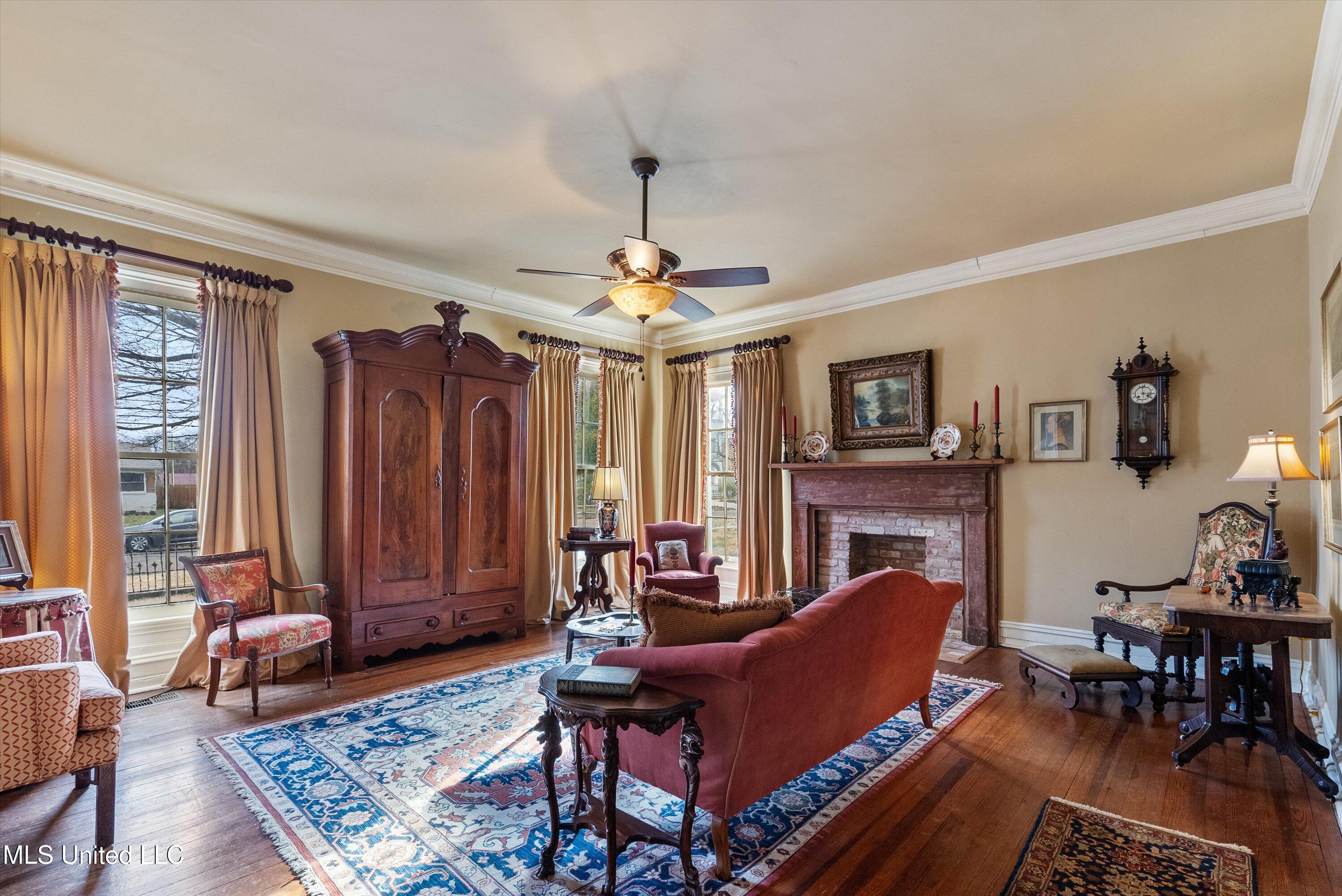 340 E College Avenue, Holly Springs, Mississippi image 12