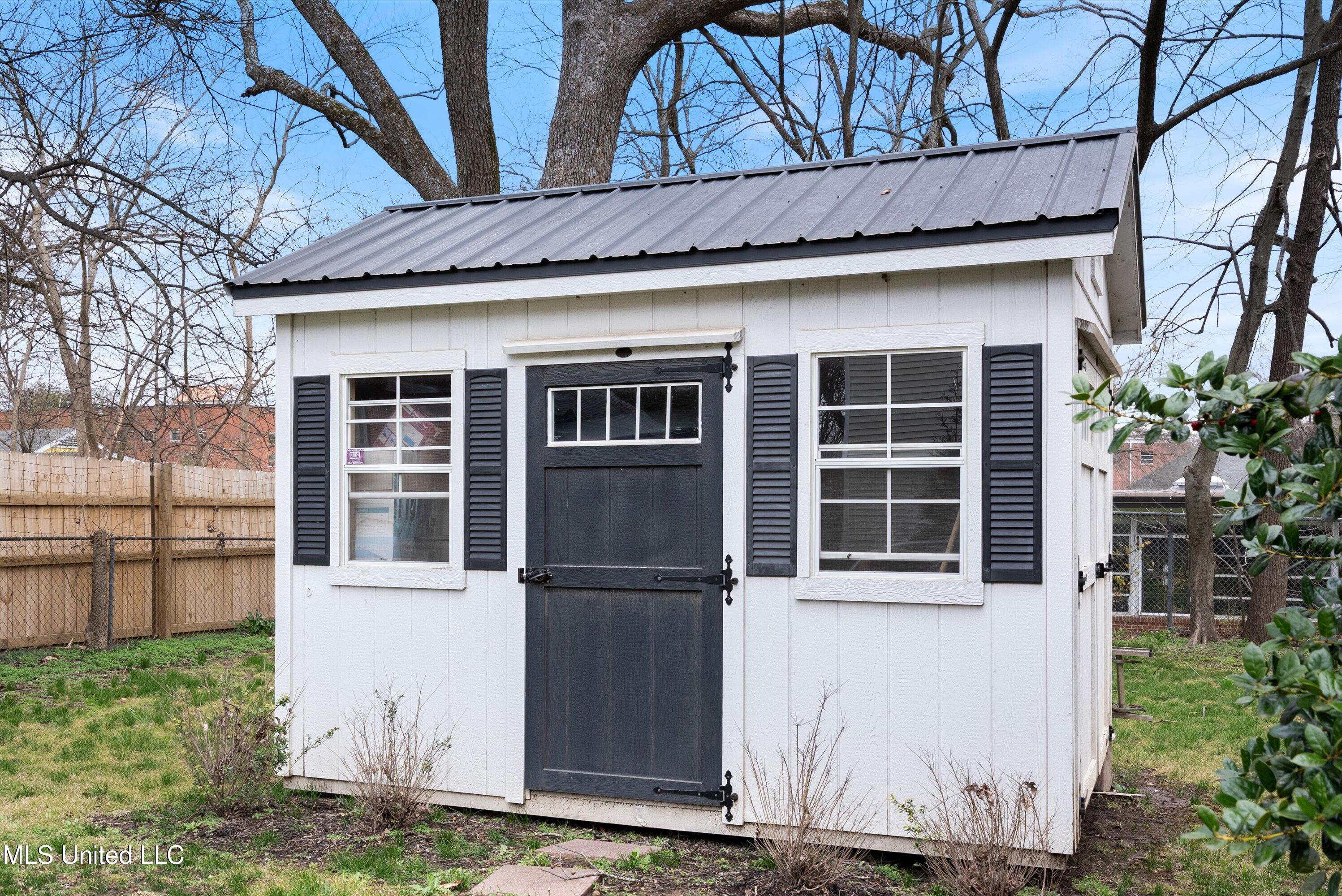 340 E College Avenue, Holly Springs, Mississippi image 35