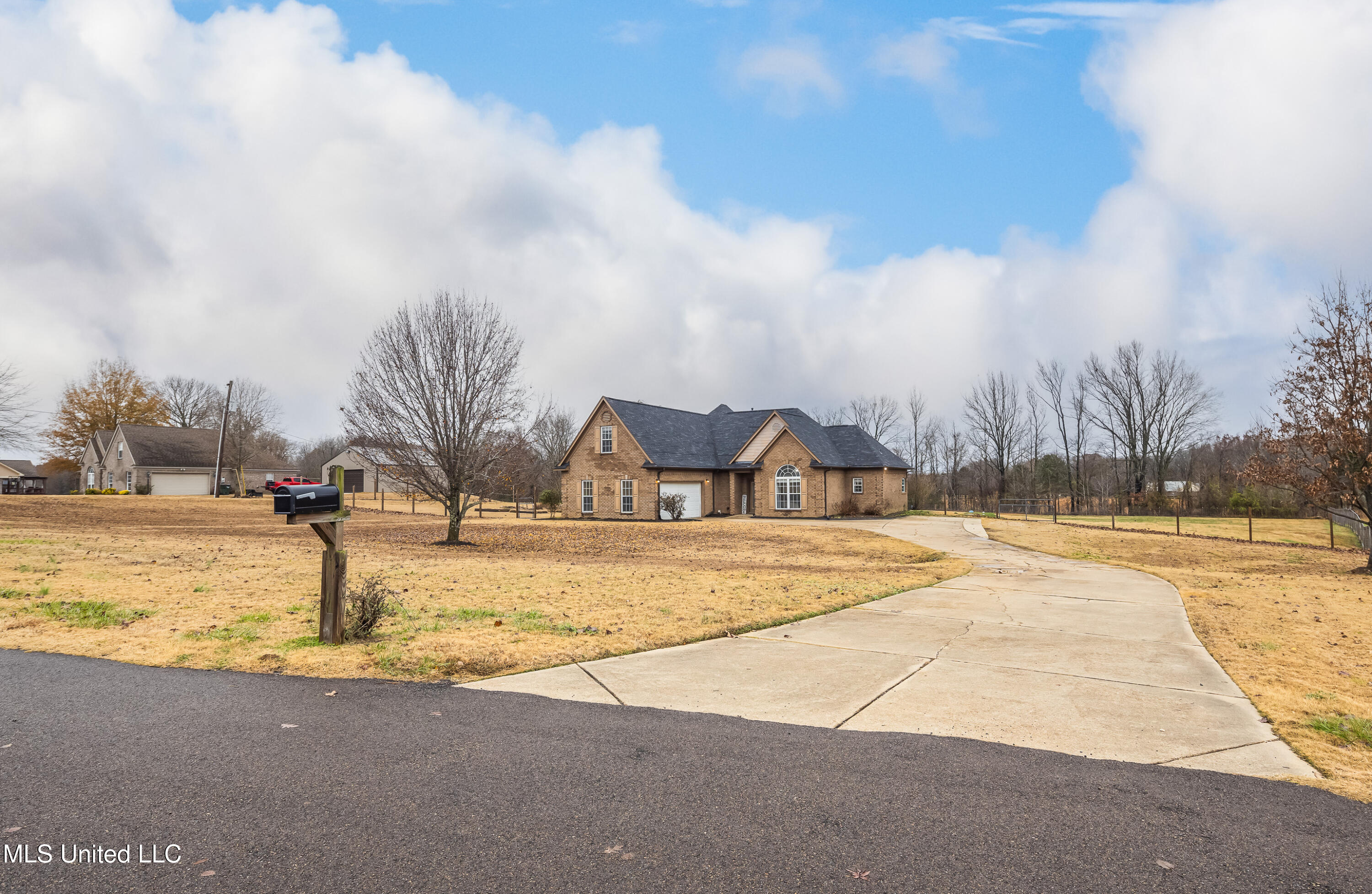 407 Cold Water Bend, Holly Springs, Mississippi image 34