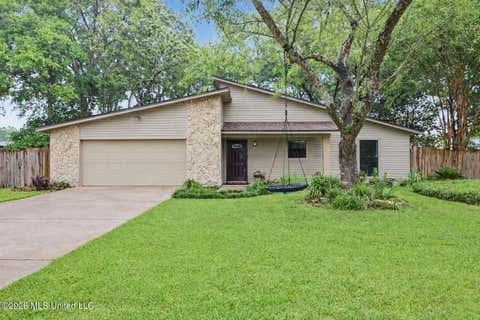 Homes For Sale - 108 Lynne Therese Circle<br/> Ocean Springs, MS 39564