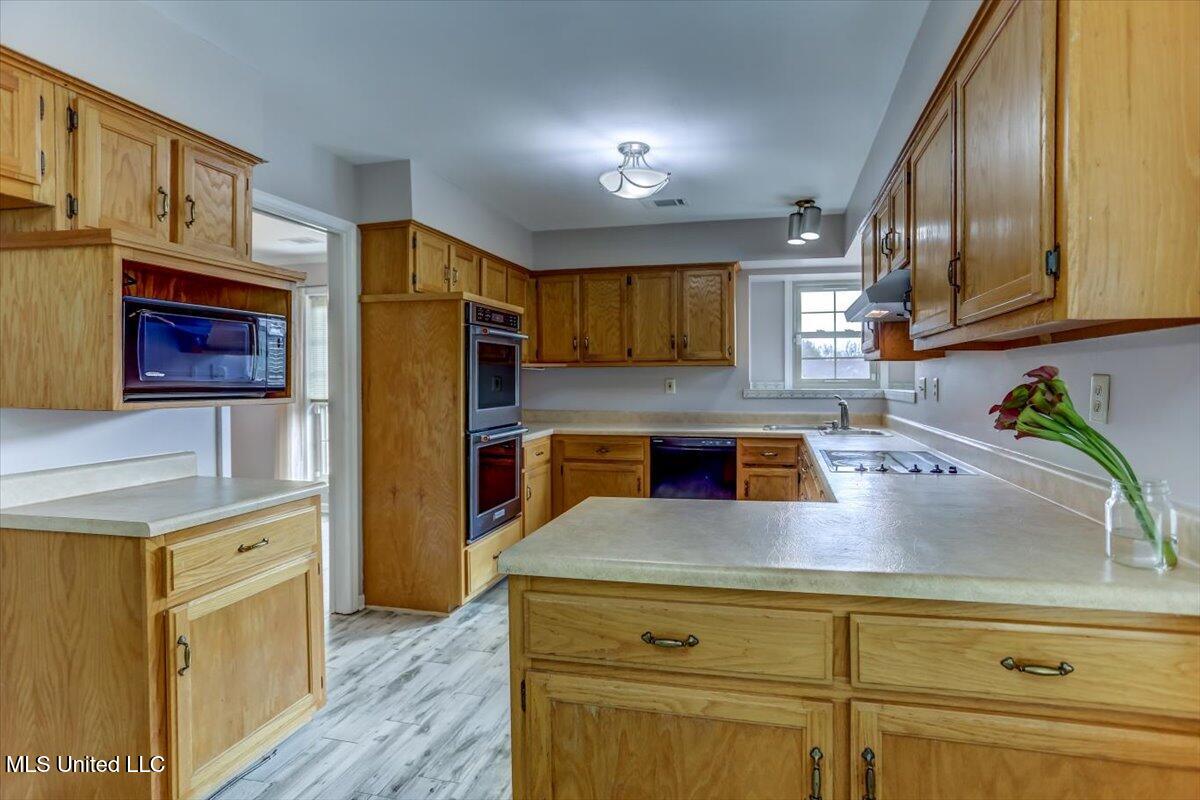 7075 Pecan Hill Road, Southaven, Mississippi image 15