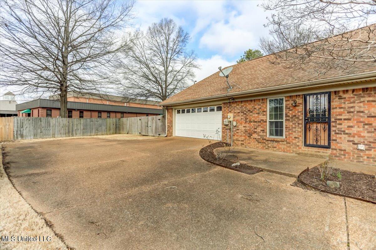 7075 Pecan Hill Road, Southaven, Mississippi image 4