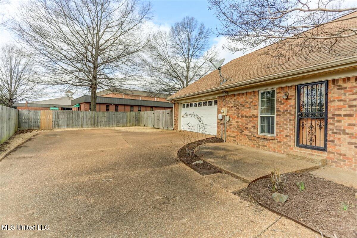 7075 Pecan Hill Road, Southaven, Mississippi image 5