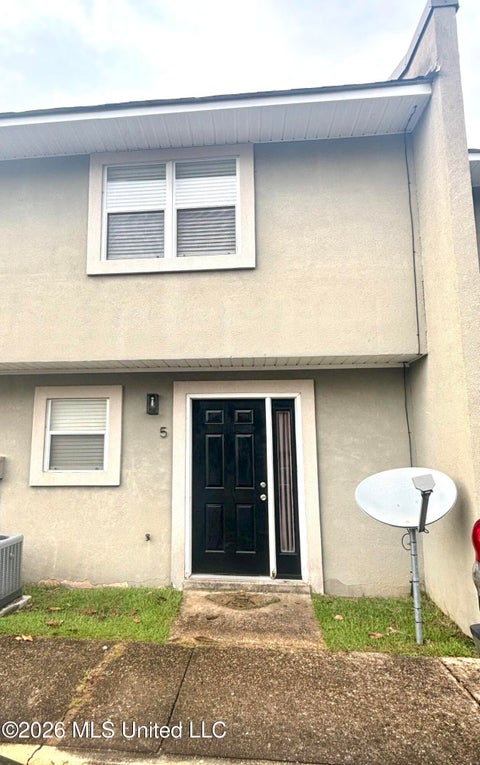 Condo For Sale - 1625 Martin Bluff Road<br/> Gautier, MS 39553
