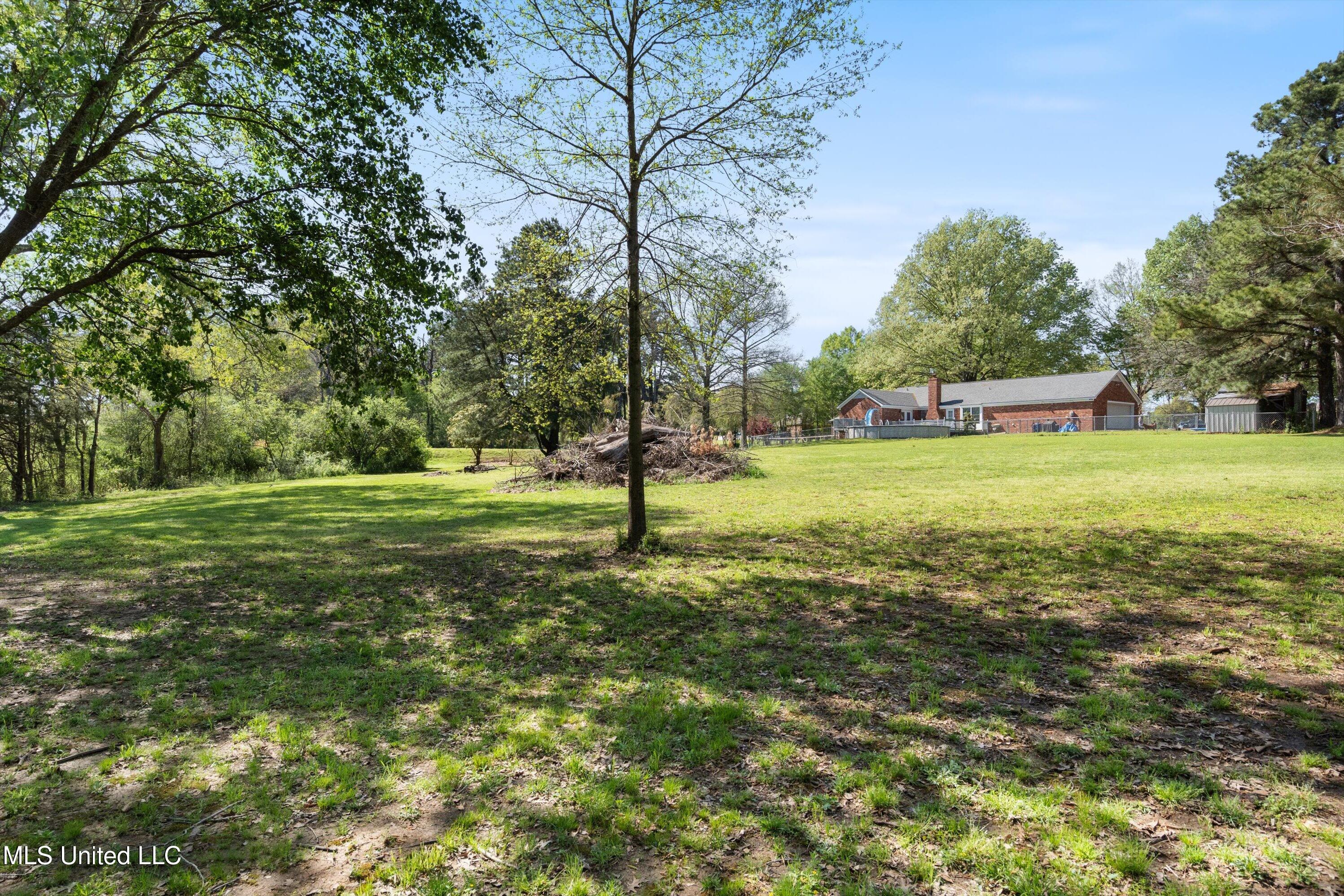 444 Shaker Drive, Senatobia, Mississippi image 30