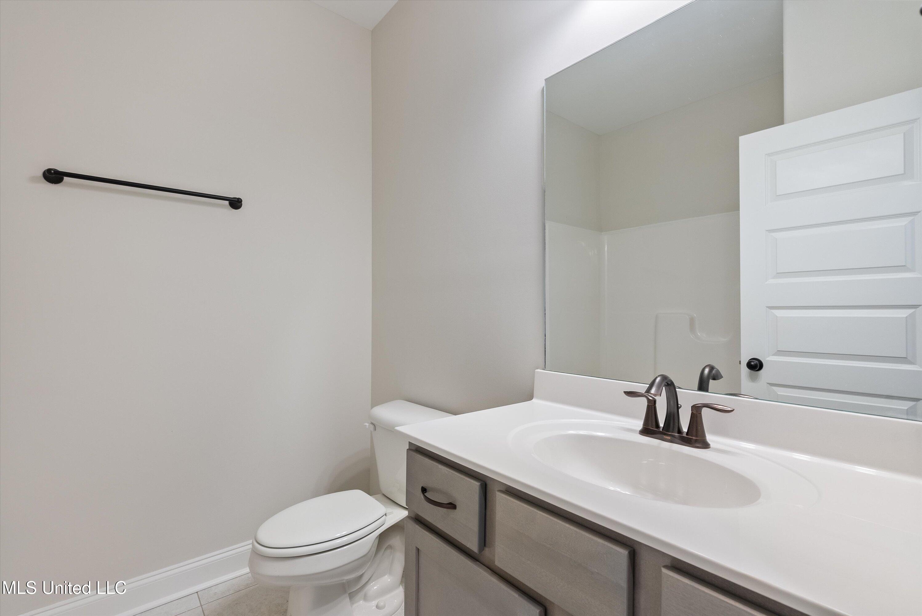 3762 Roland Drive, Southaven, Mississippi image 23