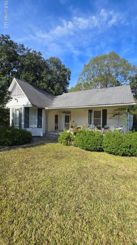 Apartment For Sale - 134 Dale Drive<br/> Hazlehurst, MS 39083