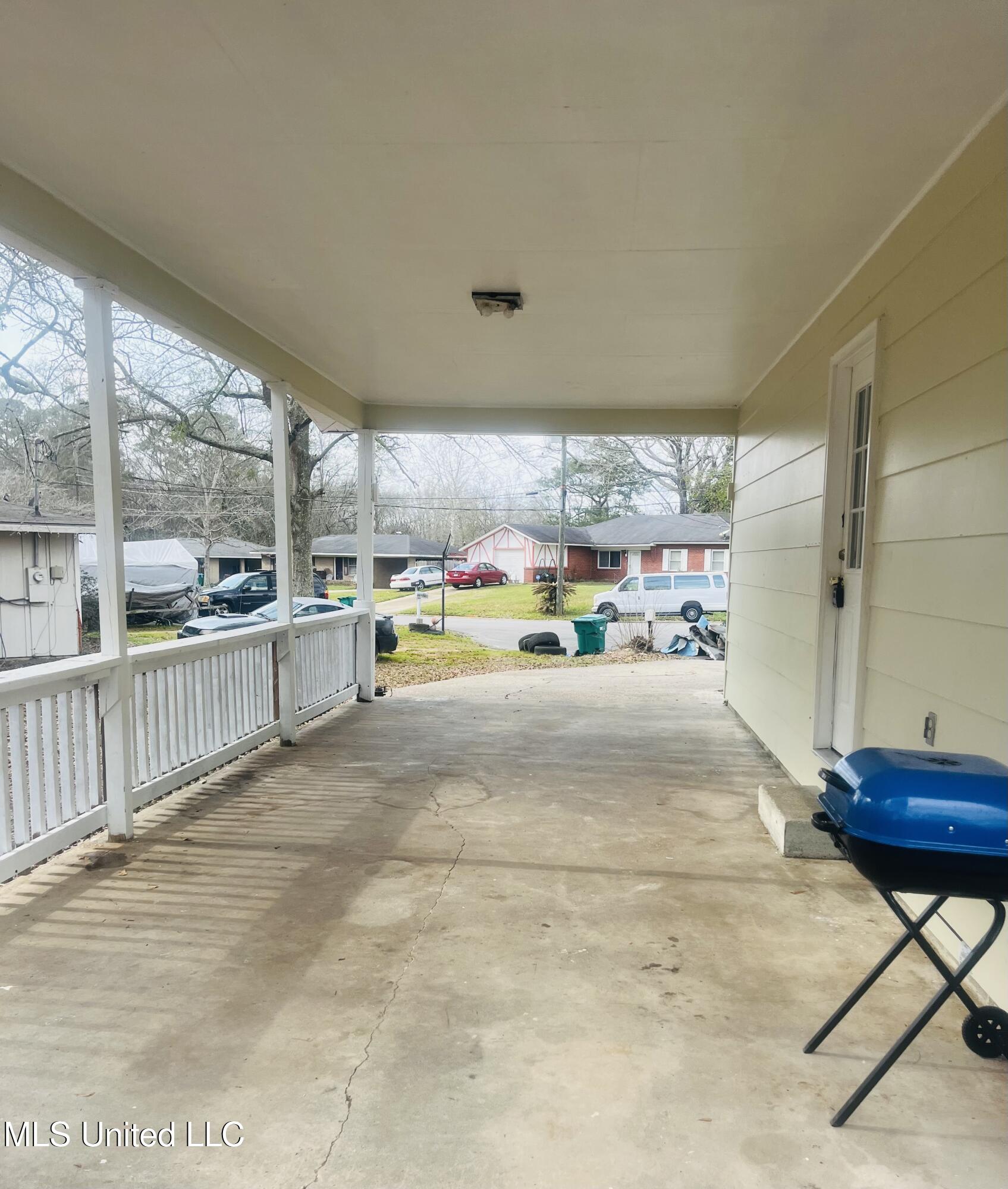 3806 Devonshire Drive, Moss Point, Mississippi image 6