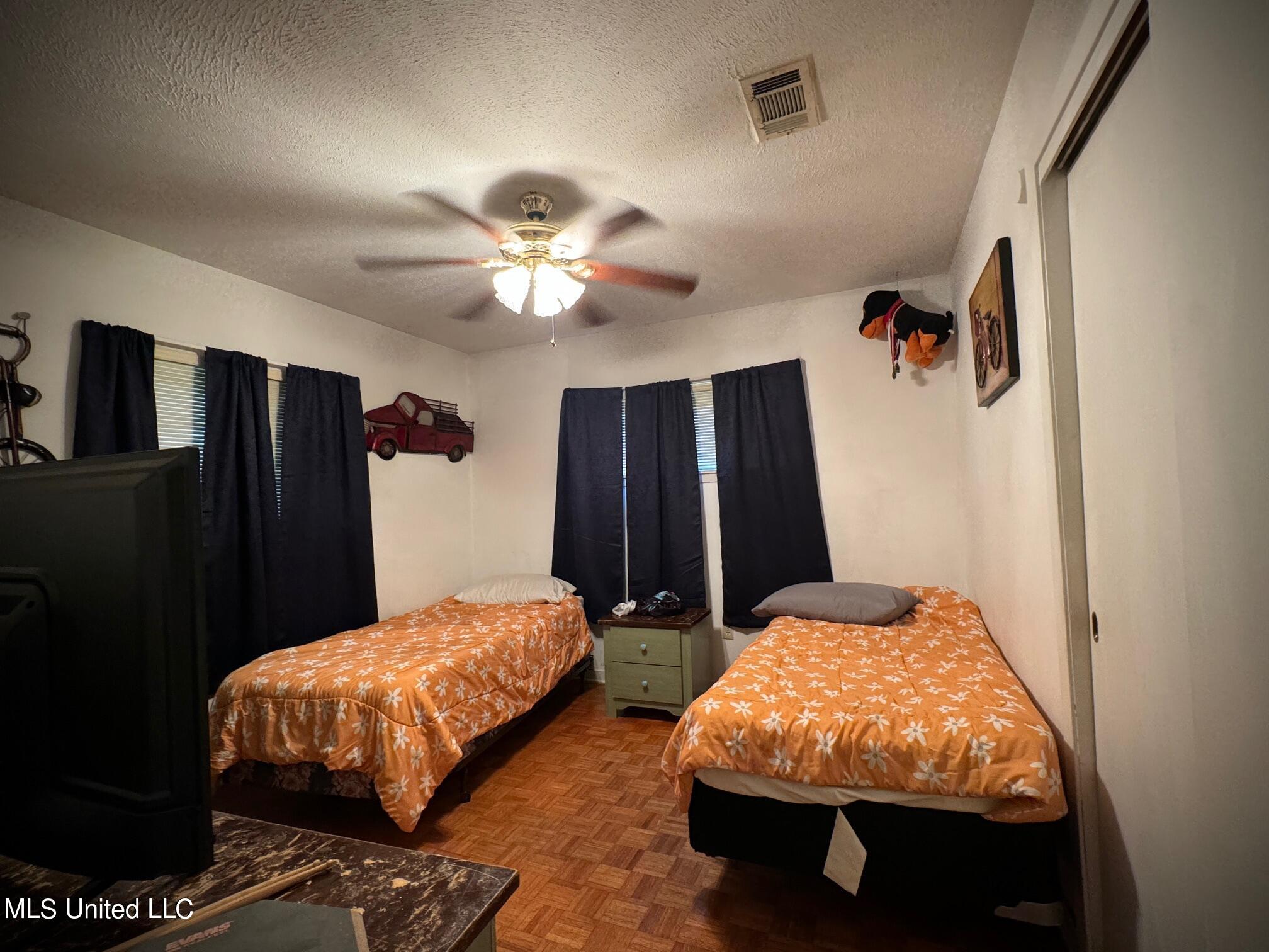2340 Queensroad Avenue, Jackson, Mississippi image 10